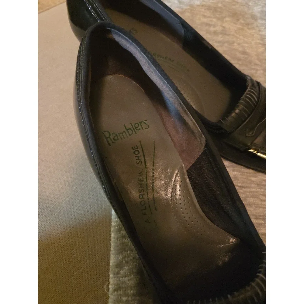 Florsheim Womens‎ Black  Ramblers Shoes 10 AA Heels Loafer Comfort Vintage NEW